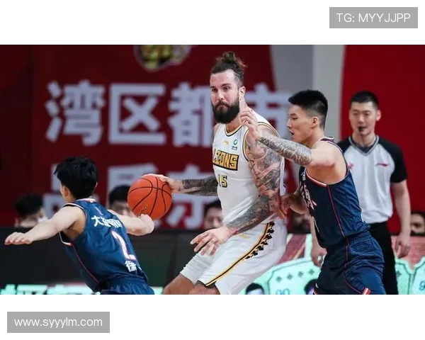 广岛主帅对战平海港不满 称未将优势转化为胜势对手反击致丢球